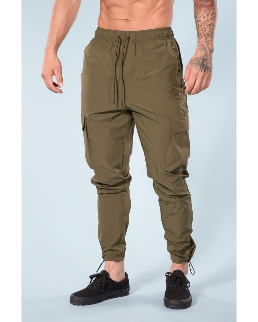 Youngla 218 Seyahat Kargo Jogger'ı