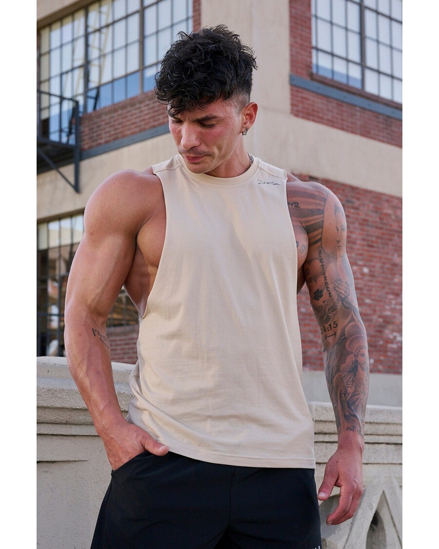 Youngla 338 Offset Delt Tanks